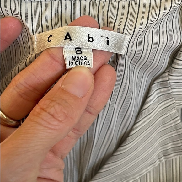 Cabi lightweight blazer size 6 - Picture 2 of 4